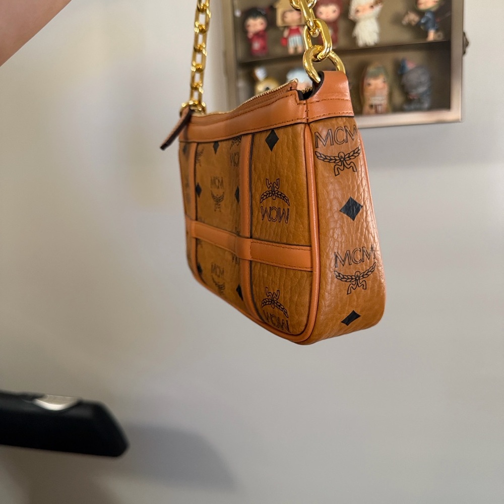 MCM Visetos Mini Shoulder Bag Convertible Crossbody – Cognac – Dust Bag – Mint c - Picture 2 of 8